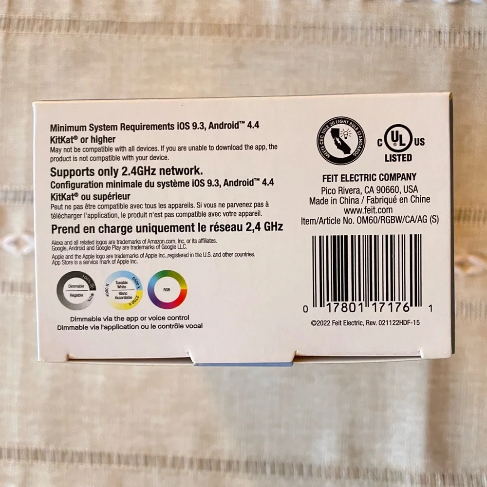 🎨💡Color Changing Smart Bulb💡🎨 NWT